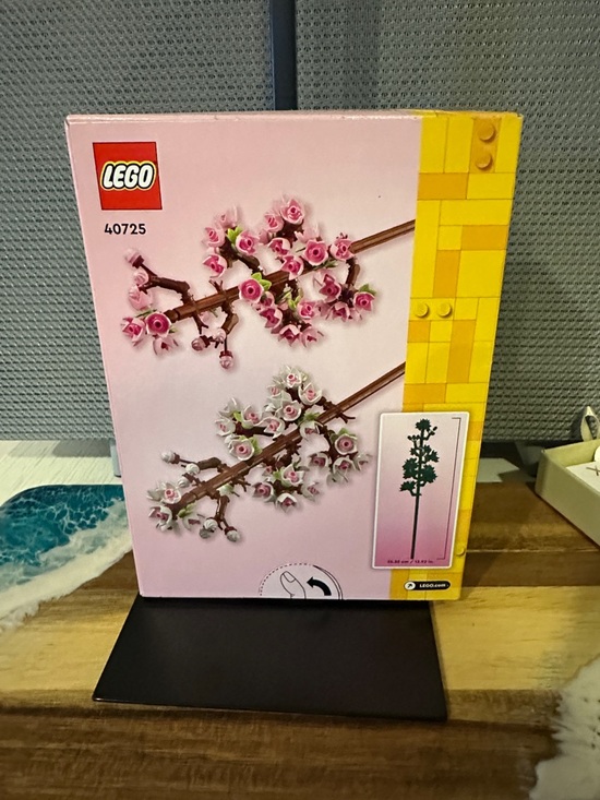 Lego Other - Lego Pink Cherry Blossom Branch Display with Brown Stems